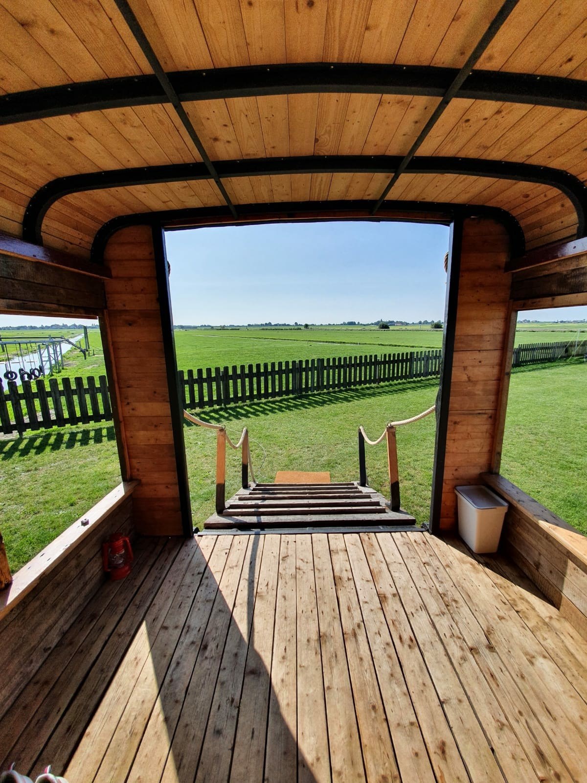 Vee kar omgebouwd tot Pipowagen