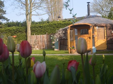 Romantische Yurt met Hot tub Romantische Yurt met Hot tub
