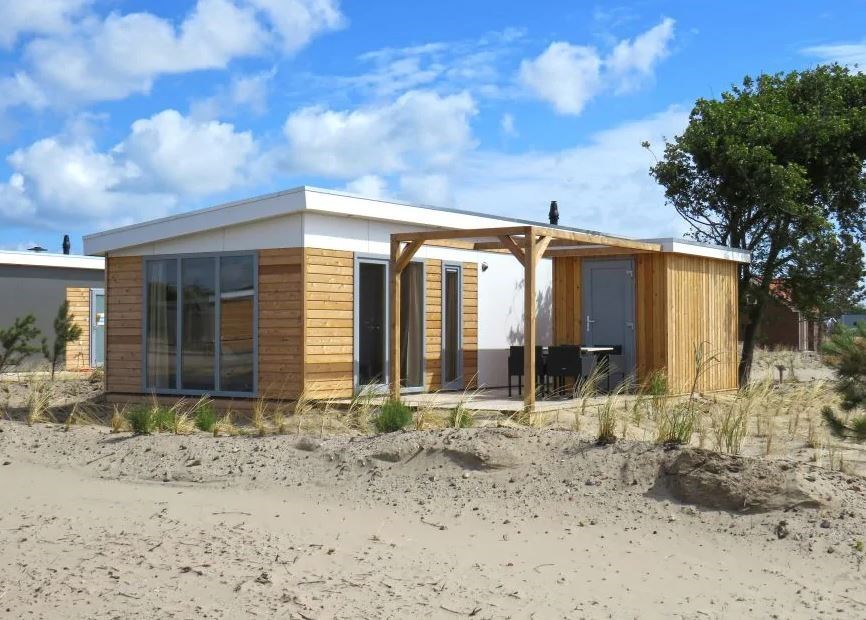 Strandhuisje huren aan de Nederlandse kust - OrigineelOvernachten