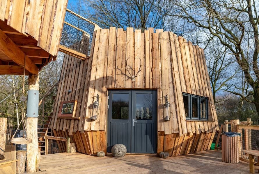 Boomhut bij een Klimpark en Outdoor belevingspark in Drenthe