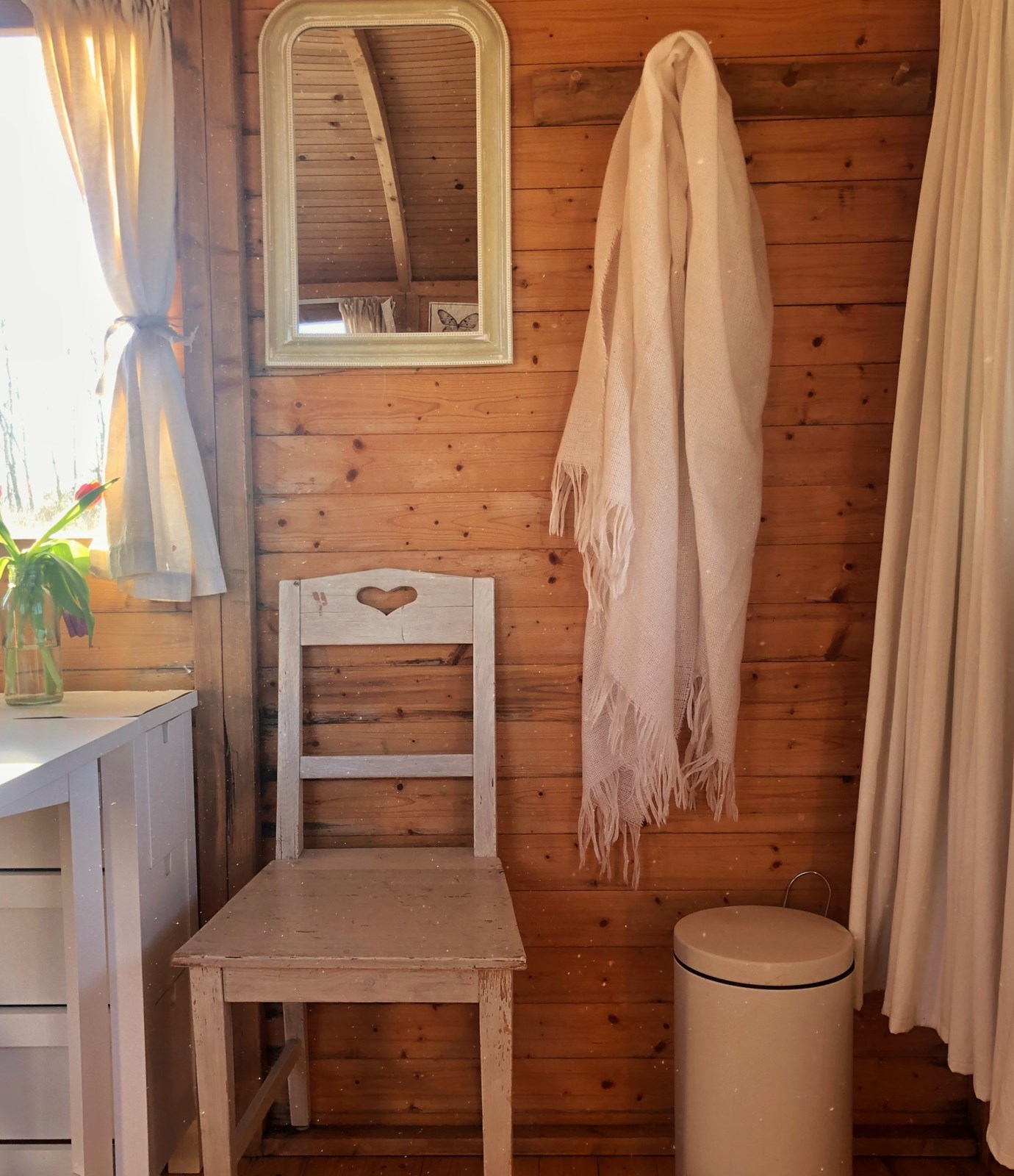 Pipowagen aan het water