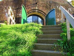 Overnachten in een duplex lodge in een Fort met terras 150m2 Overnachten in een duplex lodge in een Fort met terras 150m2