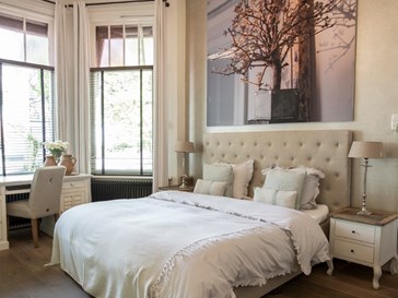 Suite met bad in een Jugendstil villa uit 1904 Suite met bad in een Jugendstil villa uit 1904