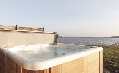 Baayvilla met jacuzzi Baayvilla met jacuzzi