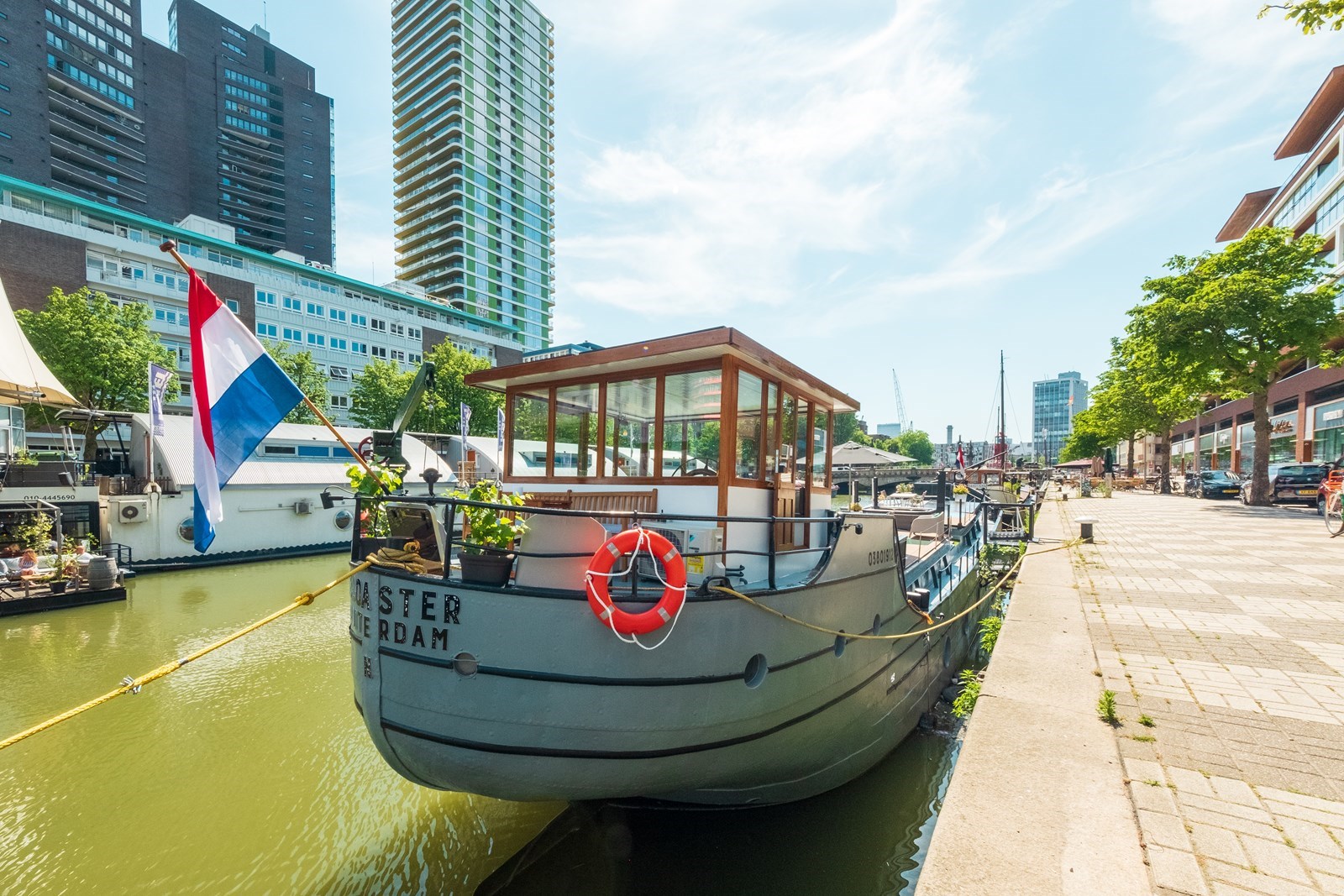 Bootiquehotelschip in Rotterdam-centrum