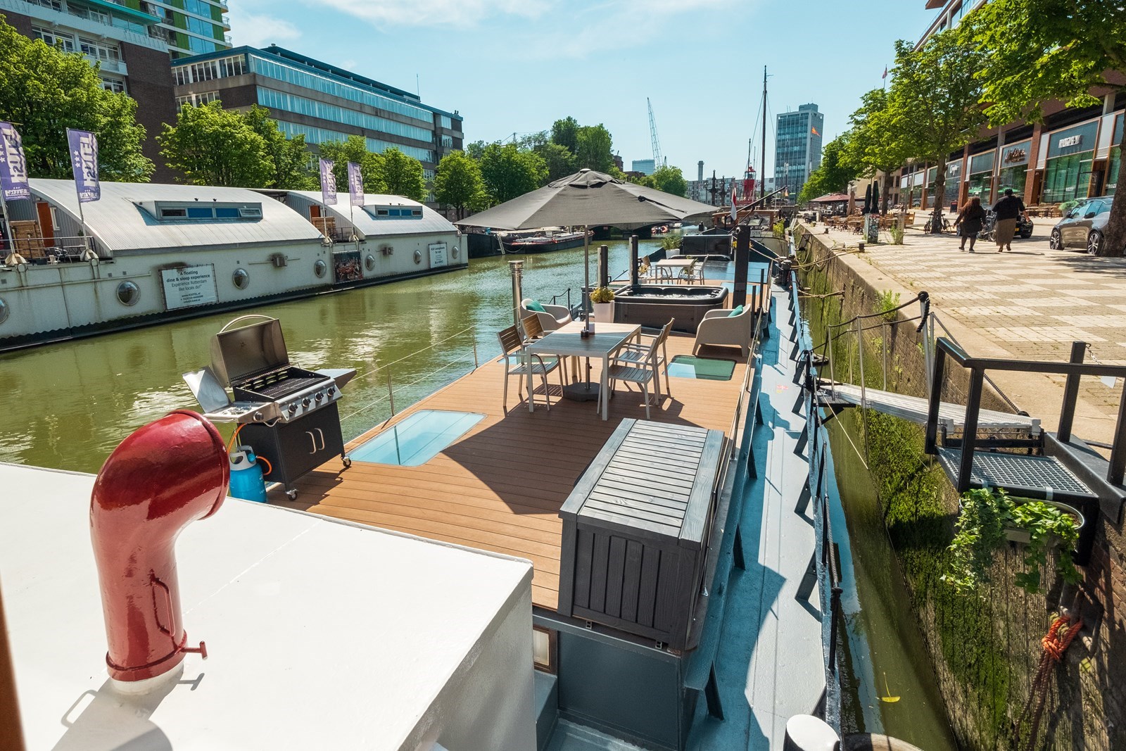 Bootiquehotelschip in Rotterdam-centrum