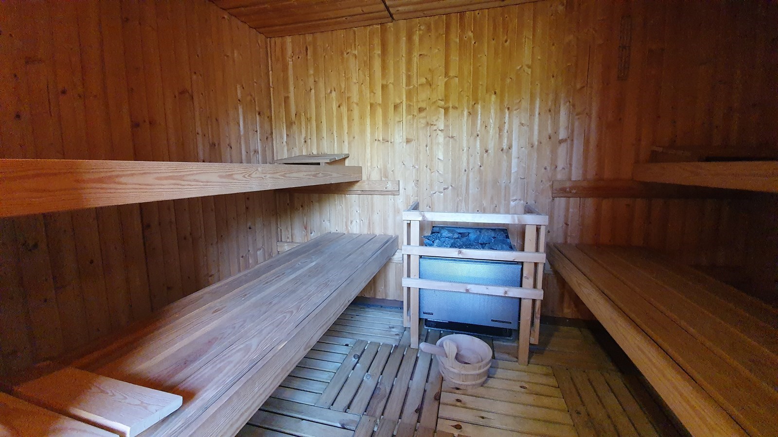 Pipowagen met hottub