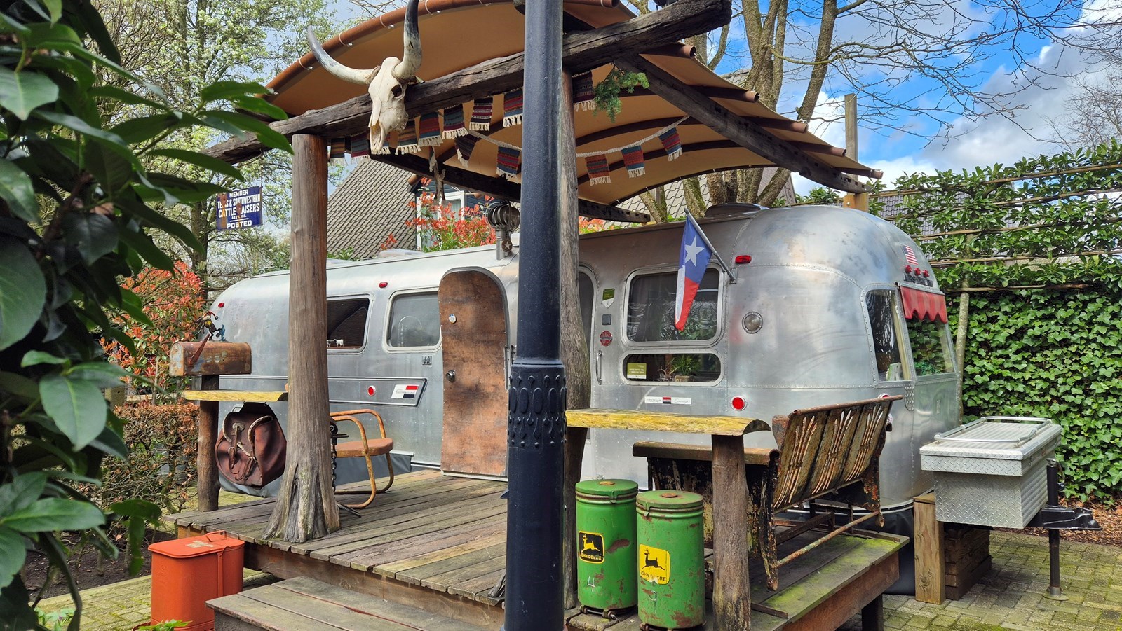 Oldtimer Amerikaanse caravan (USA Airstream)