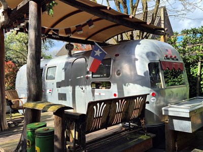 Oldtimer Amerikaanse caravan (USA Airstream) Oldtimer Amerikaanse caravan (USA Airstream)