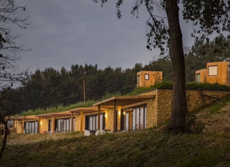 Cottage in het heuvellandschap 