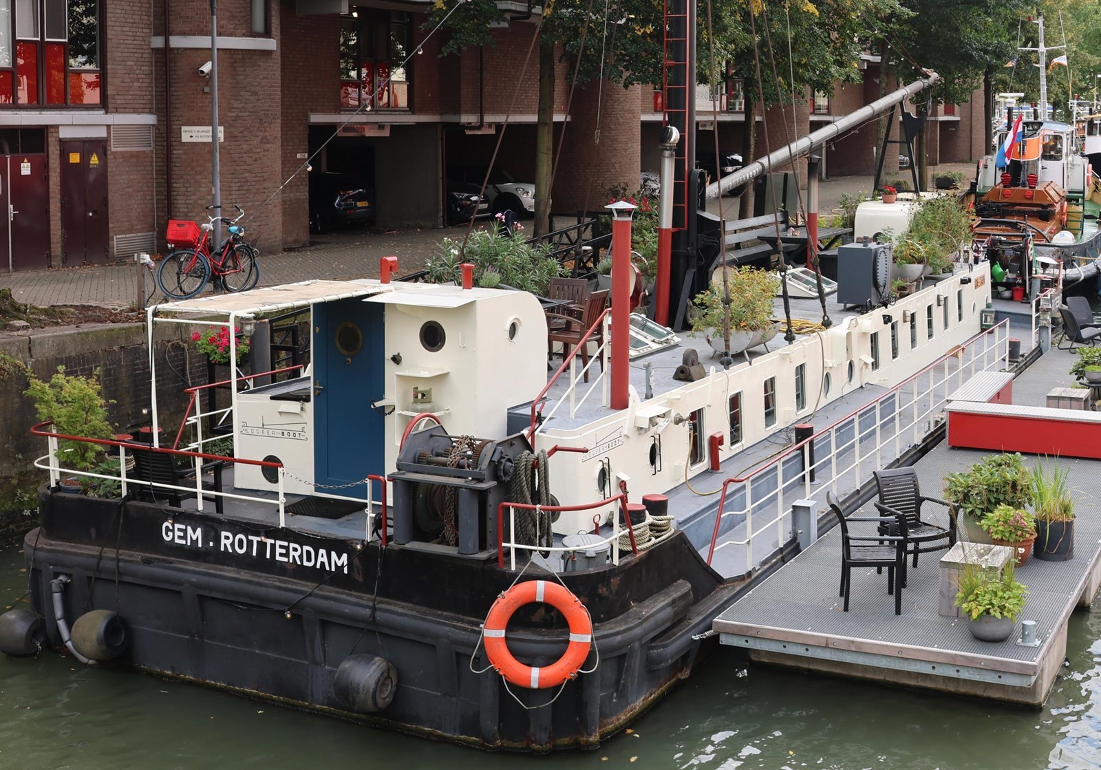 Boutique suite met karakter aan boord van een voormalig werkschip 