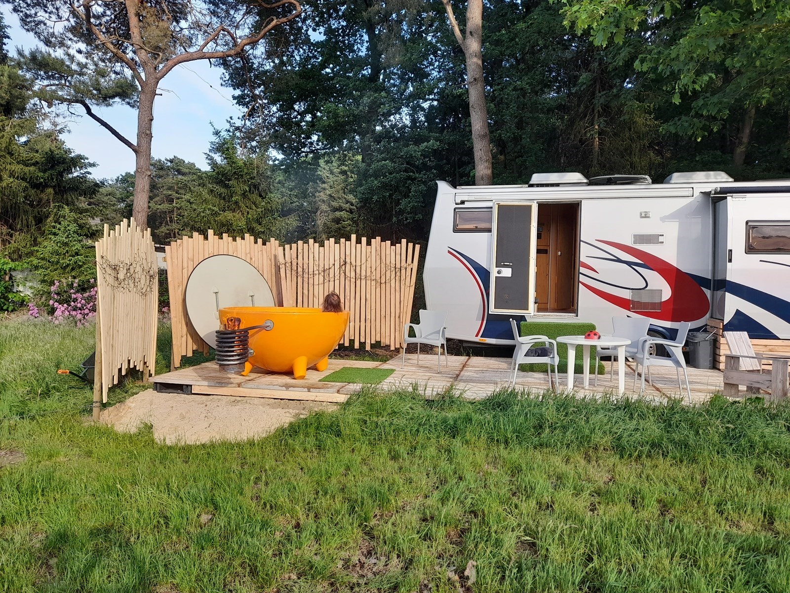 Vintage Mobilhome met hottub