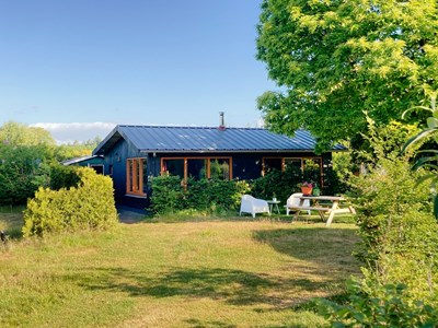 Vakantiehuisje op de Veluwe onder de kastanjeboom Vakantiehuisje op de Veluwe onder de kastanjeboom