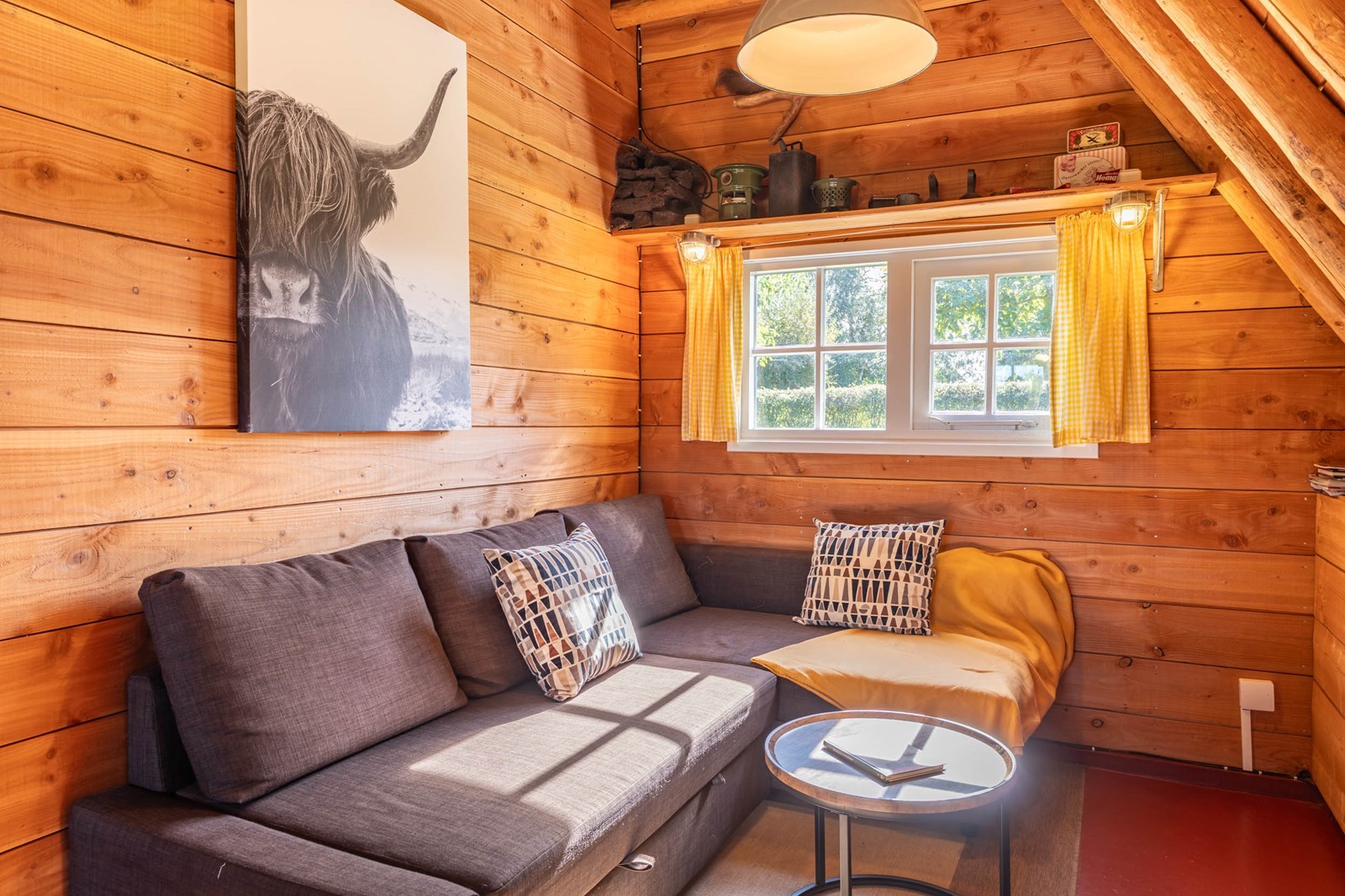 Plaggenhut met een bedstee