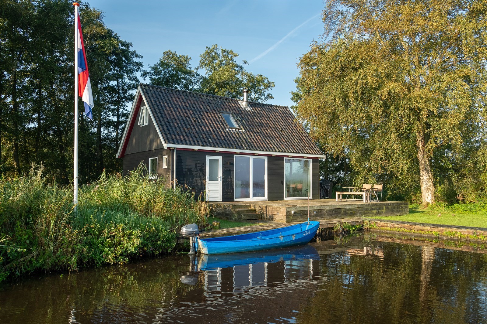Uniek vakantiehuis op je eigen eiland in Nationaal Park Alde Feanen
