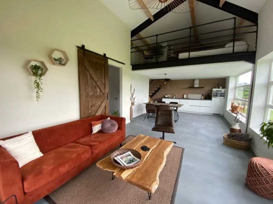 Modern 'kippenhok' De Legkip