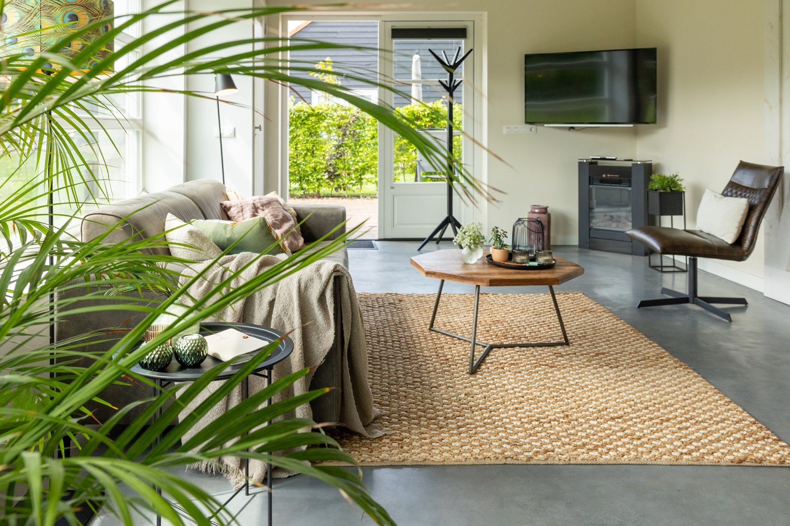 Modern 'kippenhok' De Scharrelkip