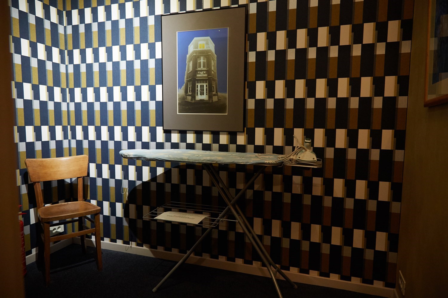 Kunstkamers ingericht door een kunstenaar uit de streek