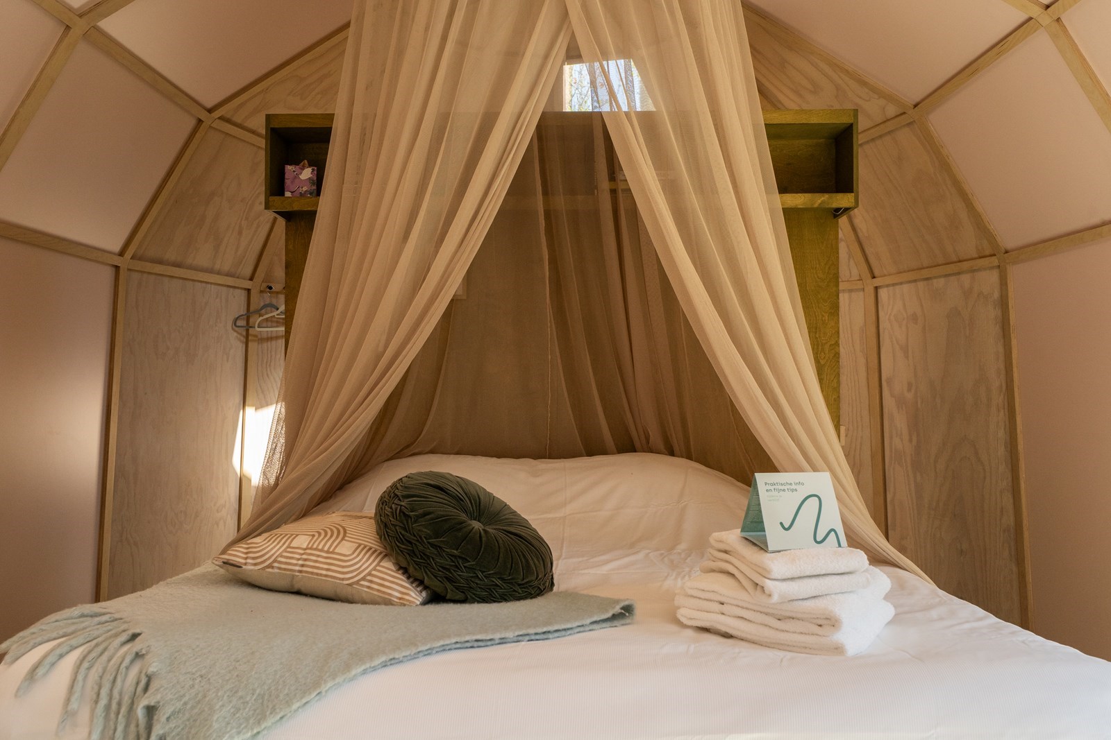 Unieke eco cabin (hondvriendelijk)