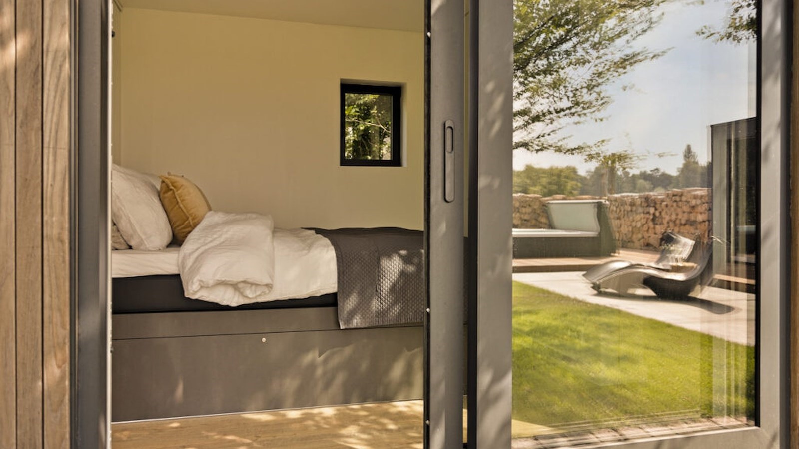 Wellness tussen de Brabantse weilanden met whirlpool en Finse sauna