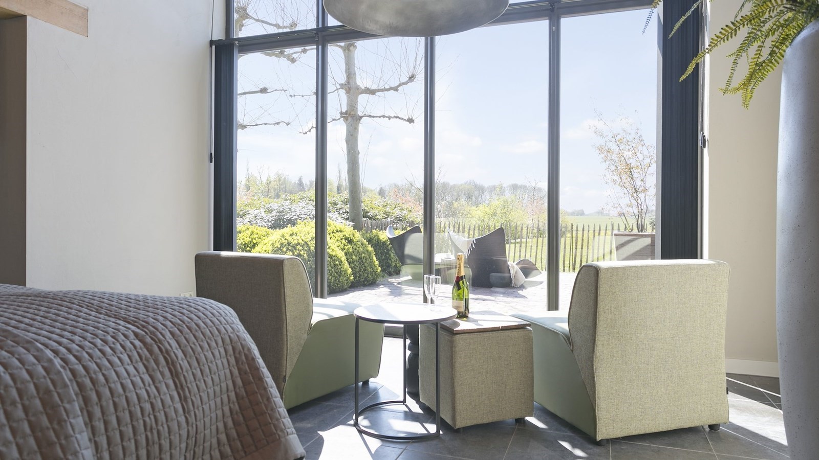 Sfeervolle Loft met je eigen wellness-tuin