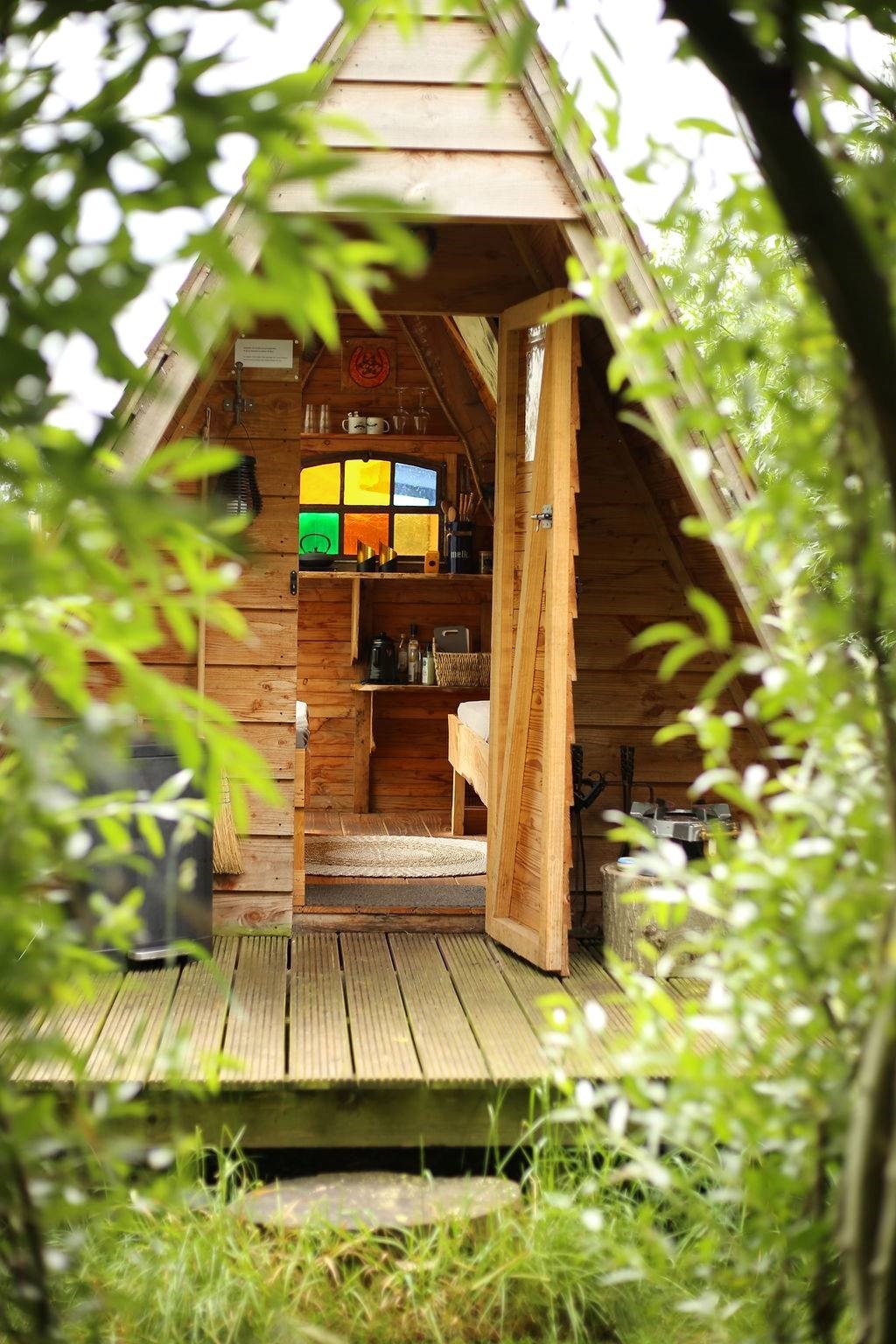 Uniek A-frame Tiny House (off grid)