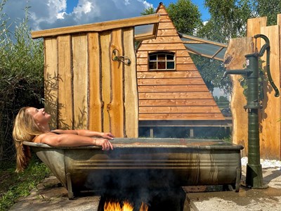 Uniek A-frame Tiny House (off grid) Uniek A-frame Tiny House (off grid)