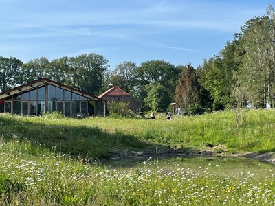 Unieke vakantiehuis met mega uitzicht voor families of vriendinnen Unieke vakantiehuis met mega uitzicht voor families of vriendinnen