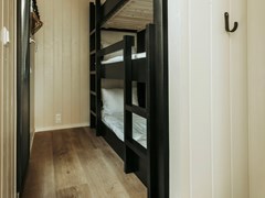 Tinyhouse met sfeervolle pellethaard en beamer in de prachtige natuur van de Veluwe Tinyhouse met sfeervolle pellethaard en beamer in de prachtige natuur van de Veluwe