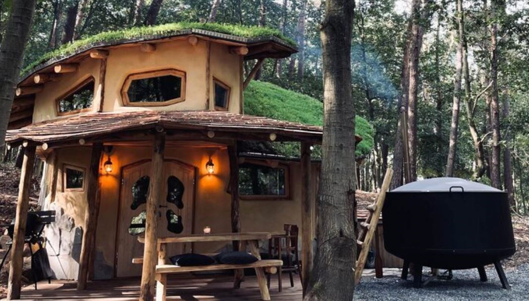 Slapen in een uniek Hobbit huisje
