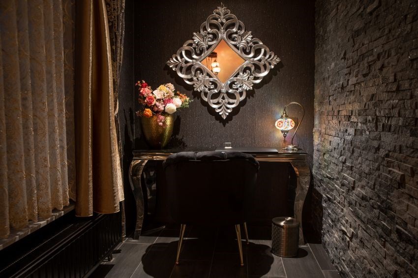 Slapen in een magische 1001 nacht suite met hammam, stoomdouche en bad