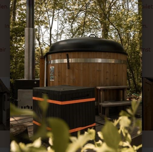 Slapen in een romantisch Theehuisje met privé hottub