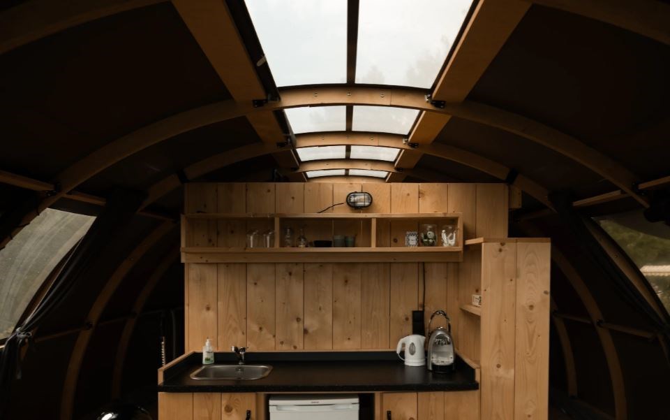 Glamping in een Panoramadome met hottub