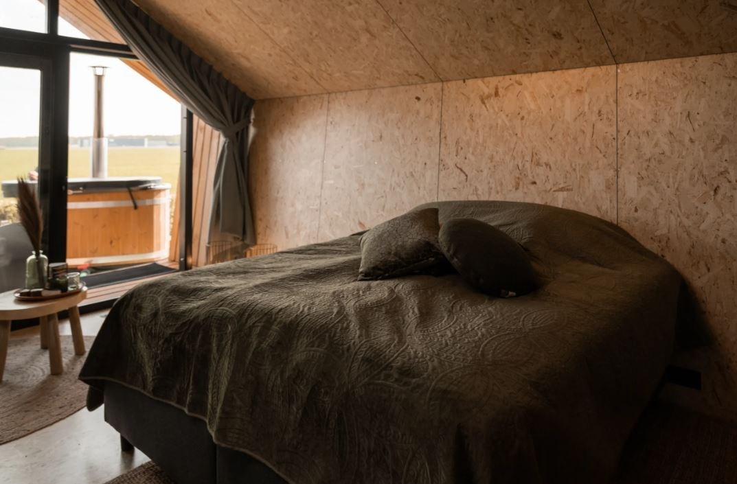 Trendy wellness Tiny house met je eigen privé hottub