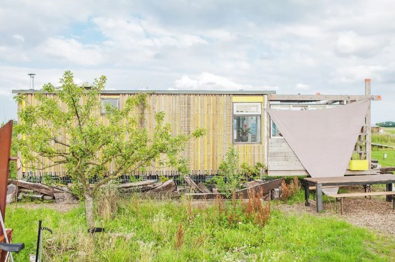 Slapen in een voormalig strandhuisje met uitzicht tot aan de horizon
