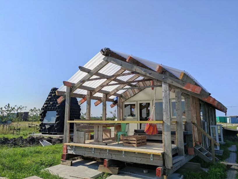 Stoer en robuust vakantiehuisje met je eigen privé uitkijktorentje