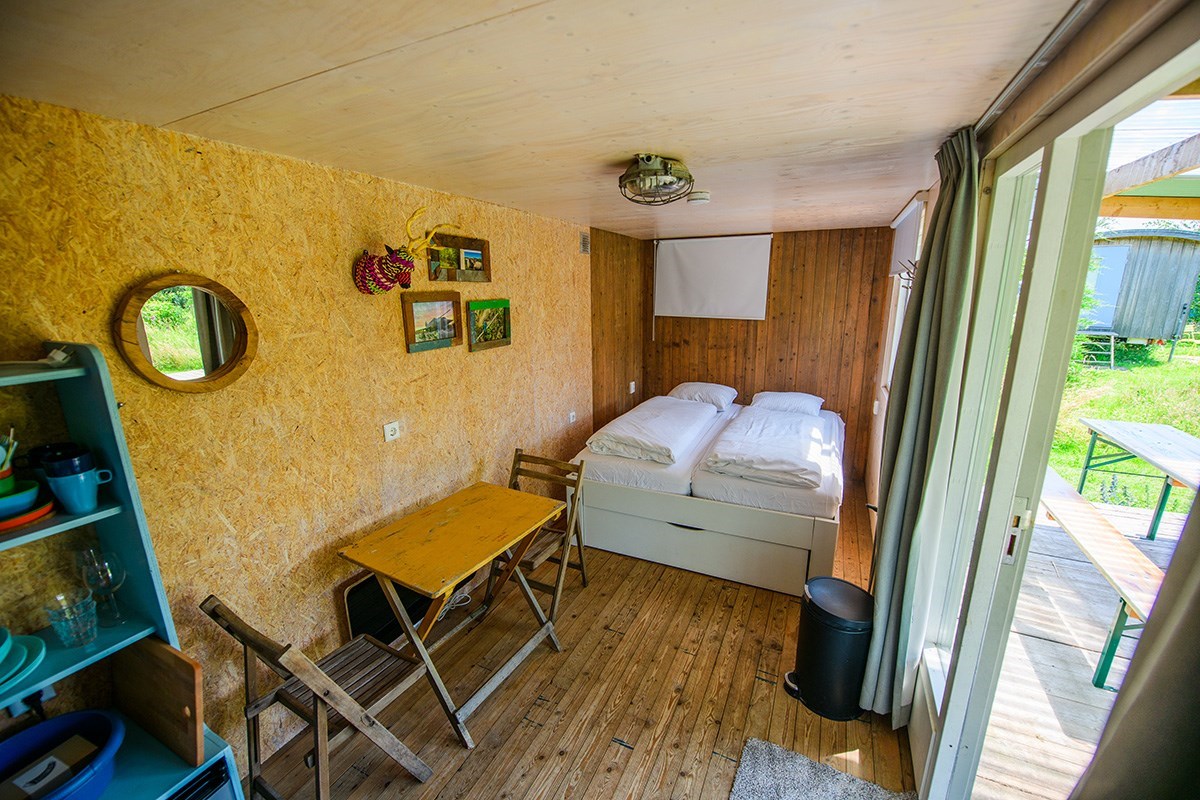 Glamping in een Zeecontainer met privé-sanitair