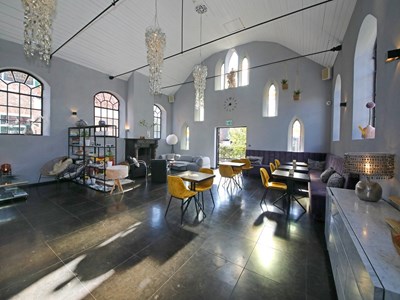 Split level Suite in een Kerk Split level Suite in een Kerk