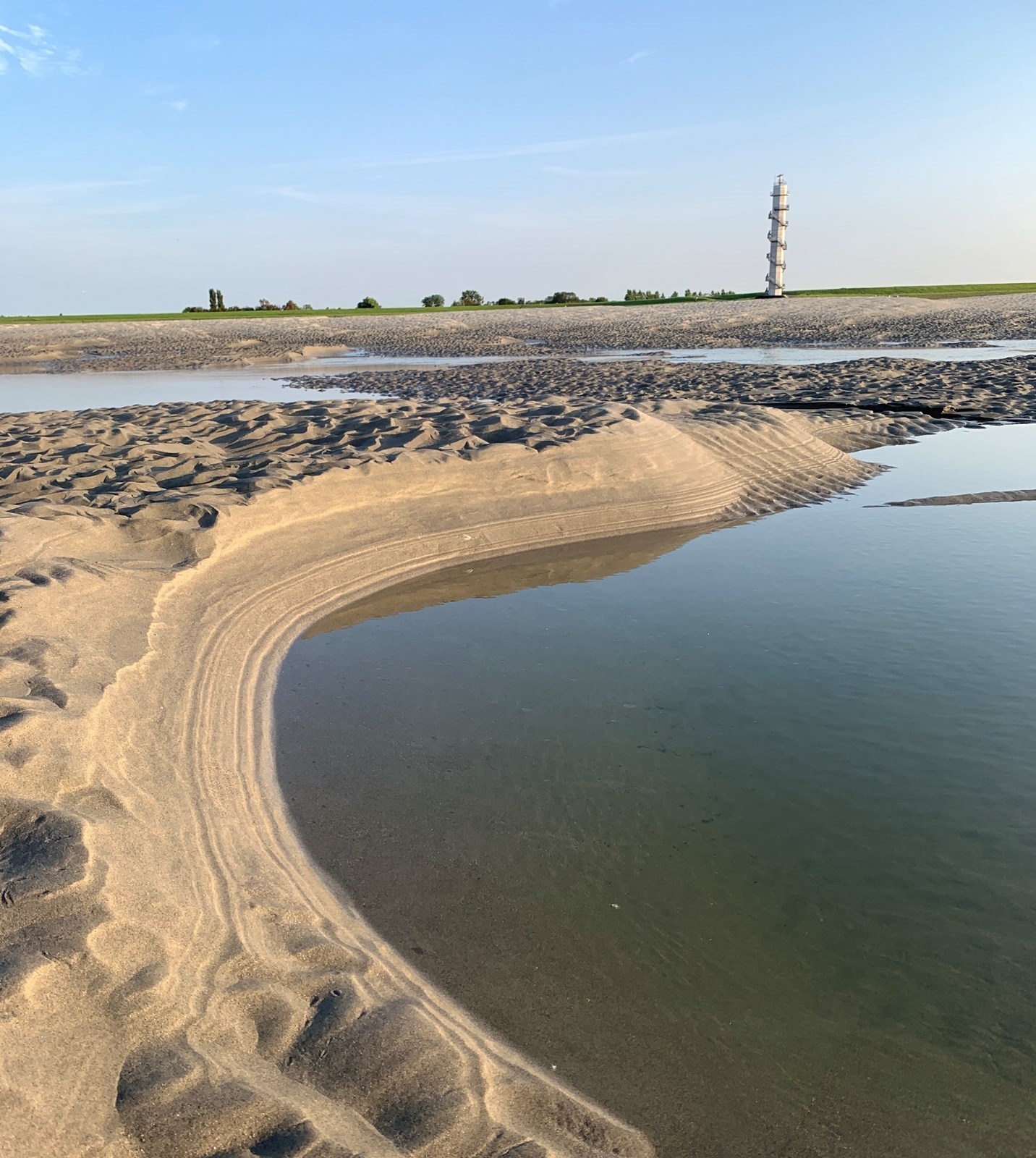 Historisch vakantiehuisje aan de oude dijk langs de Schelde