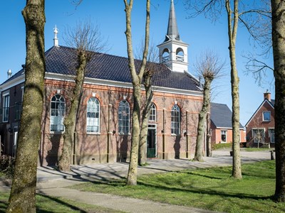 Slapen in een unieke kamer in een Kerk Slapen in een unieke kamer in een Kerk
