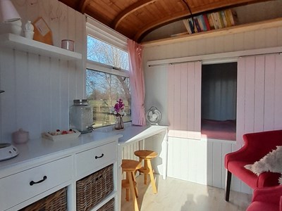 Pipowagen met bedstee Pipowagen met bedstee