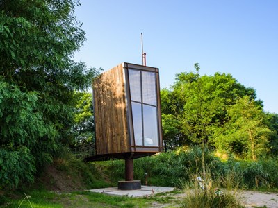 Unieke overnachting in een Vogelhuisje Unieke overnachting in een Vogelhuisje