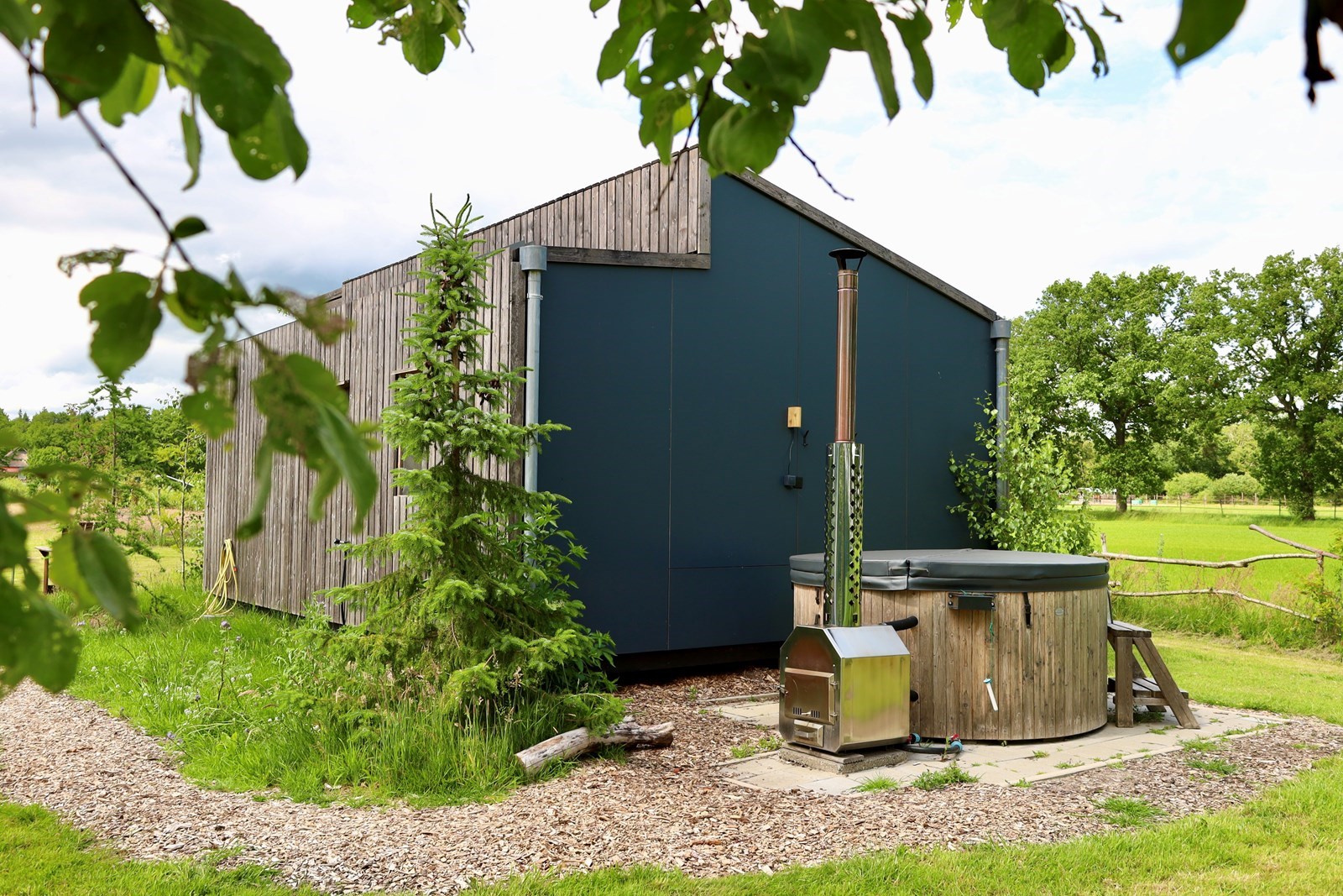 Tiny house met hottub naast Unesco Werelderfgoed Koloniën van Weldadigheid