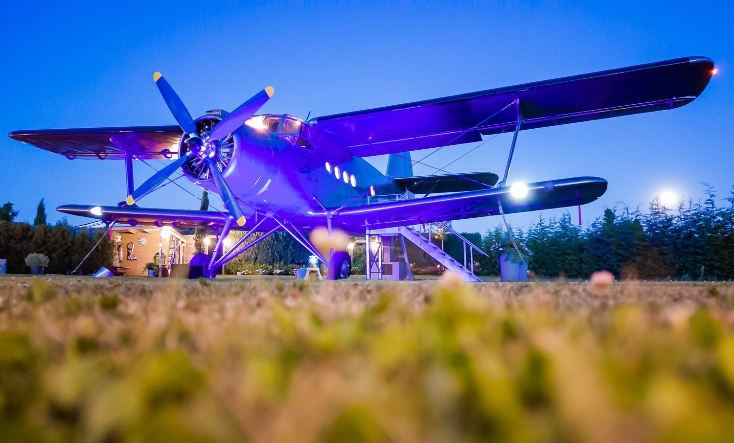 Een unieke overnachting in een Vliegtuig in België met hottub