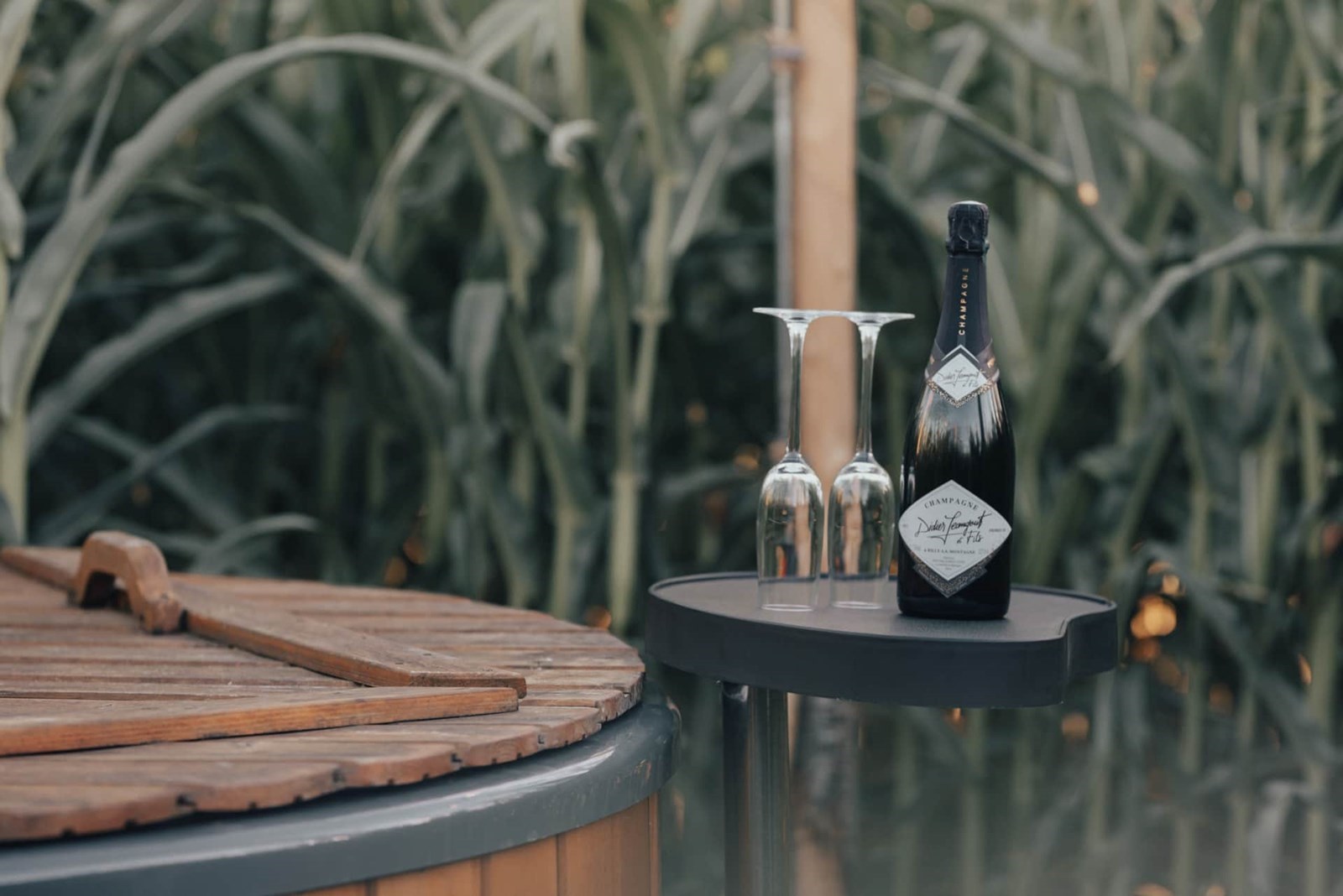 Glamping tussen de maïsvelden met privé hottub