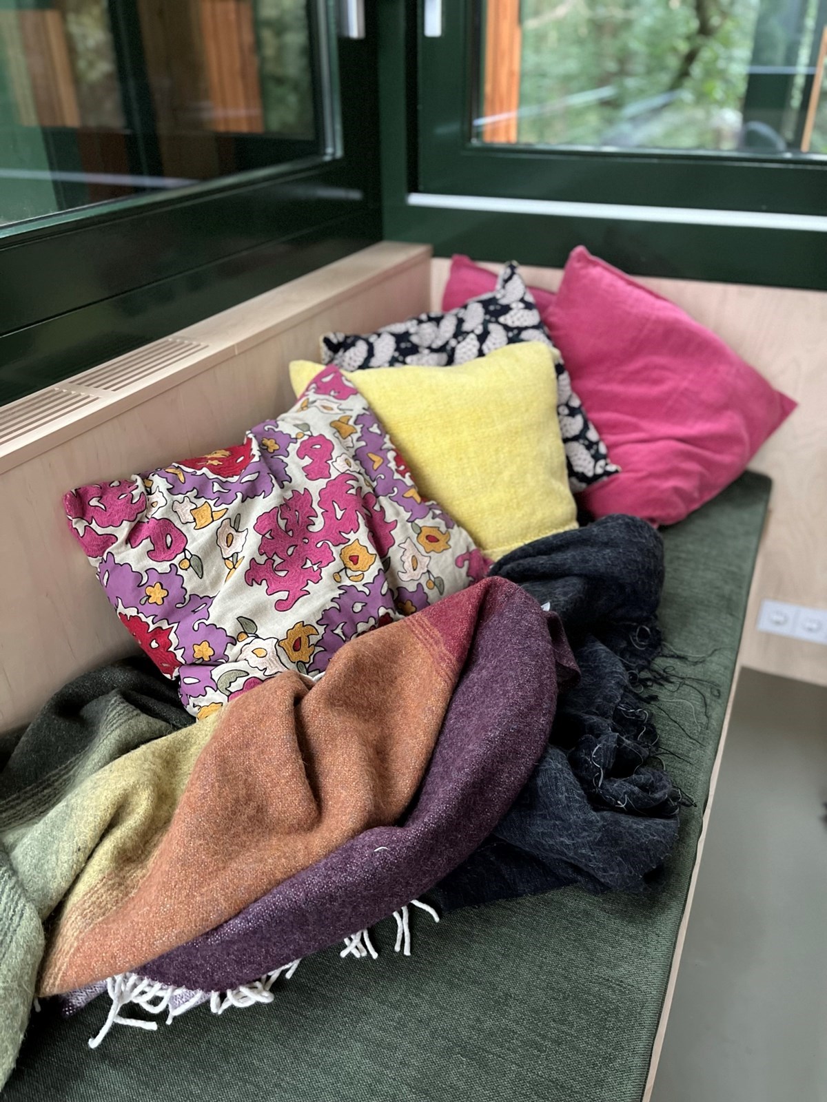 Unieke Spothut naast de ingang van park de Hoge Veluwe