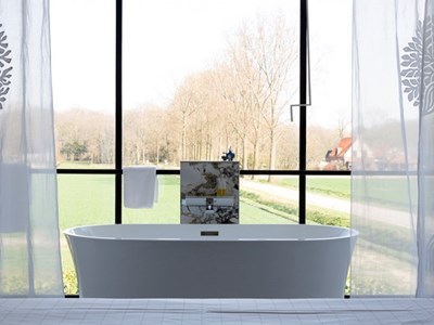Bed en bad 'with a view' Bed en bad 'with a view'