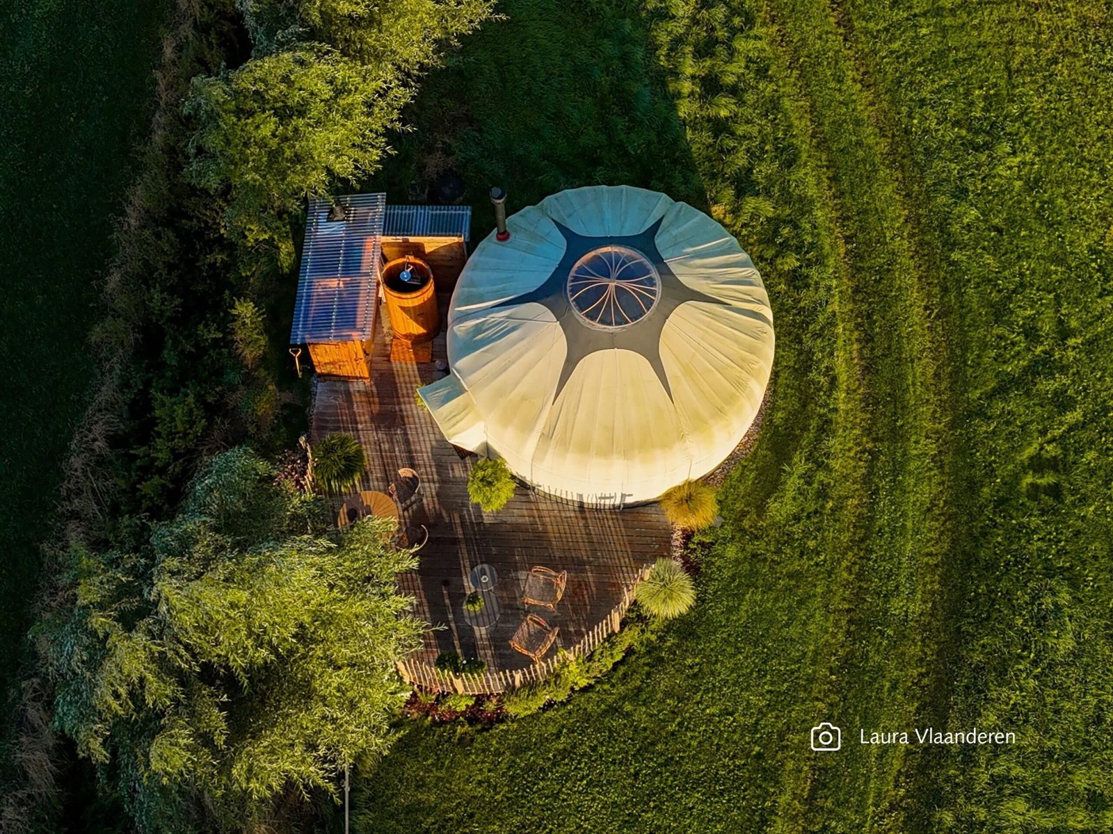 Een luxe yurt met het comfort van een suite