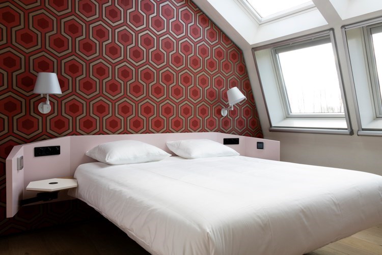 Romantische kamer met verzonken bad en dubbele douche in een gastronomische B&B