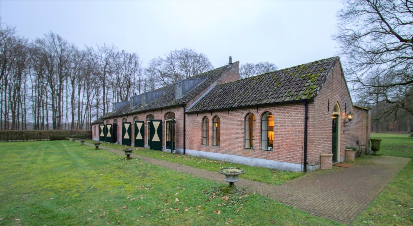 Historisch vakantiehuis met uitzicht op het Koningshuis en de royale landschapstuin